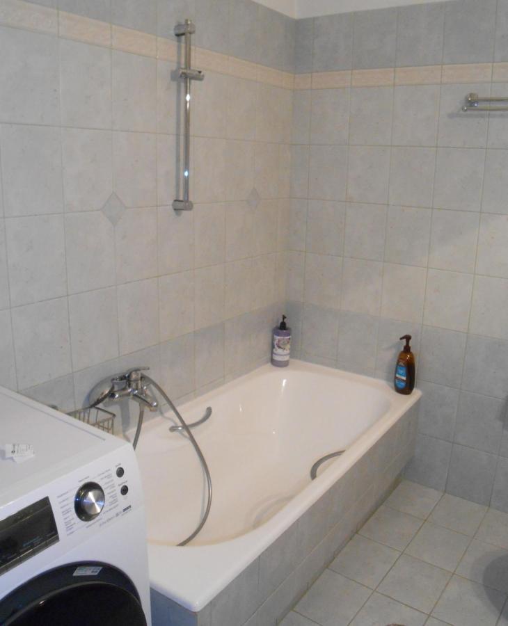 Secret Garden 76 Sq.M. Apartment Close To City Center 이오아니아 외부 사진